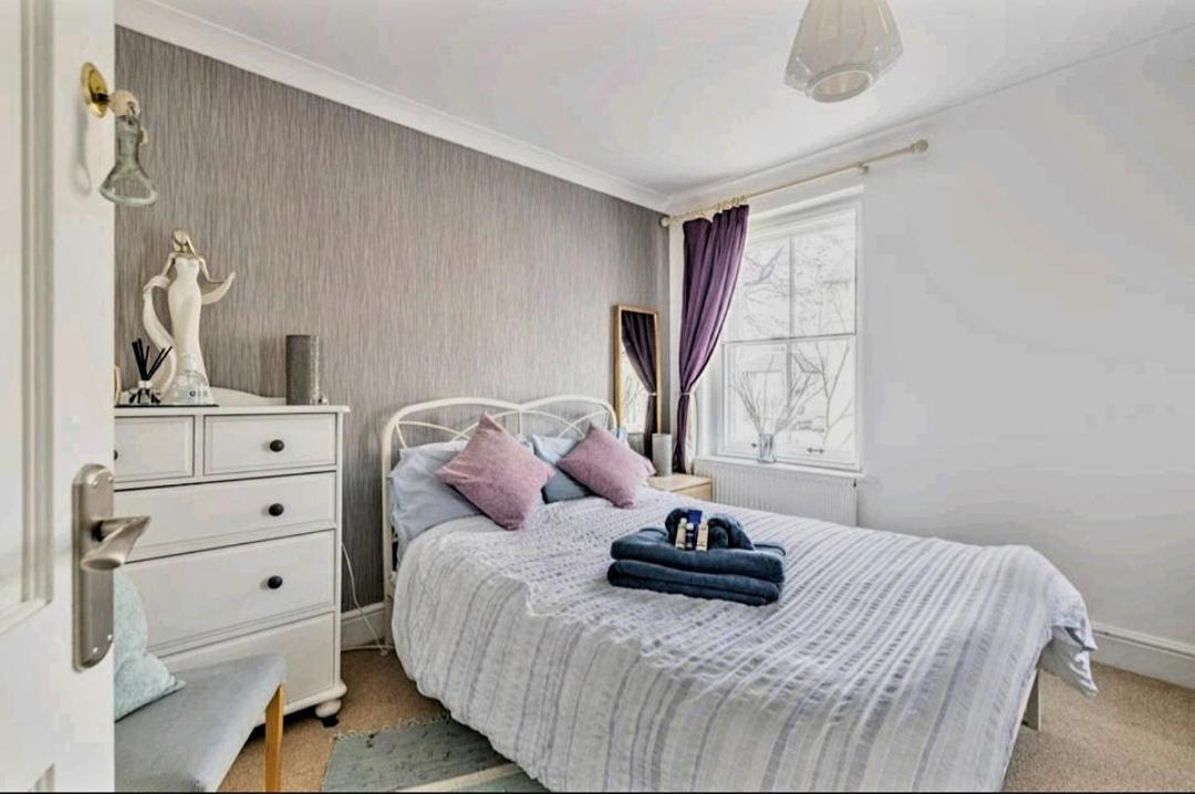 קארדיף The Mews - Less Than 1Km To City Centre - Stadium - Castle - 10 Min Walk מראה חיצוני תמונה